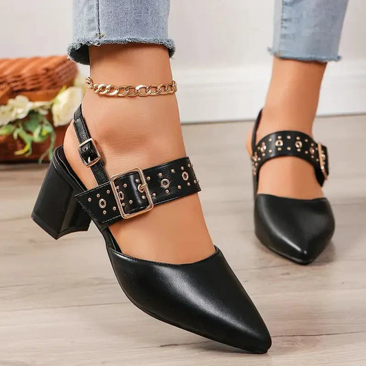 Elegante sandalen met cubaanse hakken - Tyrax